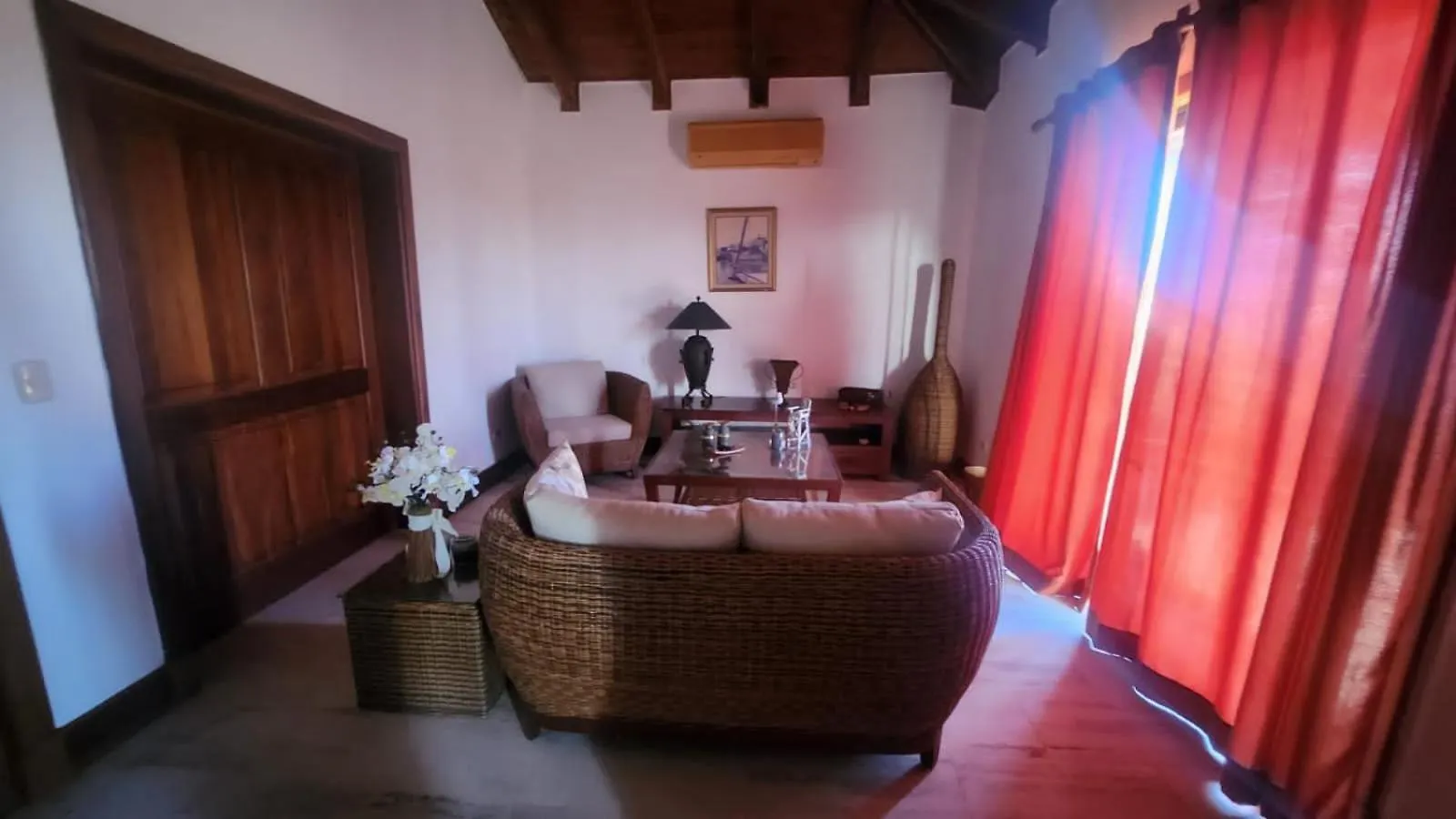 Apartamentos Essential Life Con Playa Y Piscina Punta Cana 0*,  Repubblica Dominicana